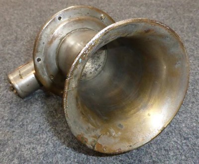Lot 2024 - A Vintage Cowey Car Horn, the trumpet horn fixed to a steel body, pivoting mounting bracket,...