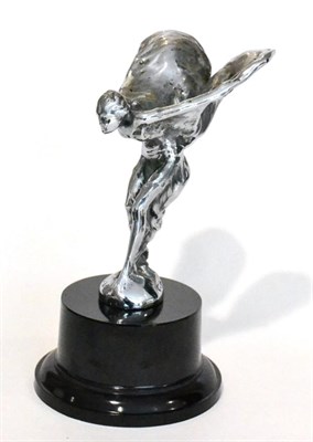 Lot 2137 - A 1930s Chrome Plated Rolls-Royce 20/25 Car Mascot, with wings stamped ";Reg US Patent";, the...