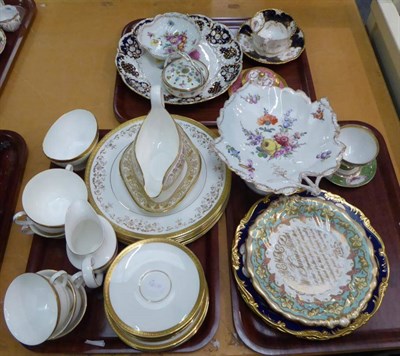Lot 459 - A quantity of Royal Doulton Belmont and Royal Gold pattern dinner and tea wares; and a quantity...