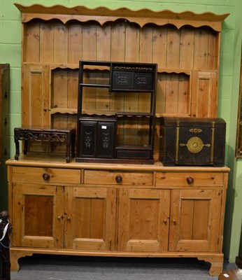 Lot 1153 - A 19th century pine dresser