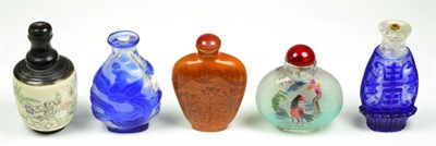 Lot 57 - Five assorted 20th century snuff bottles