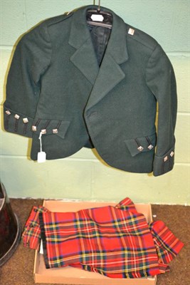 Lot 186 - A child's kilt, shorts and jacket