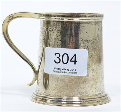 Lot 304 - A silver Christening mug, S W Smith & Co, Birmingham 1924, 7.5cm high, 4.2ozt