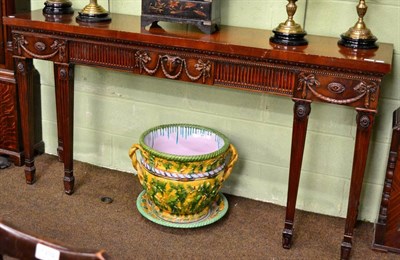 Lot 1243 - A serving table