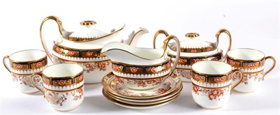 Lot 127 - Wedgwood Y1983 part tea set comprising four cups, four saucers, teapot, sugar and cream (11)