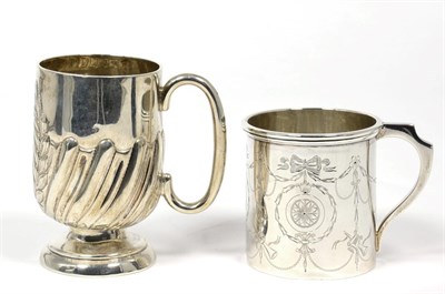 Lot 200 - An Edwardian silver Christening mug, Robert Pringle London 1901; and another smaller...