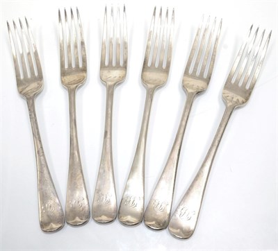 Lot 329 - A set of six silver dessert forks, Jackson & Fullerton, London 1913, 10ozt