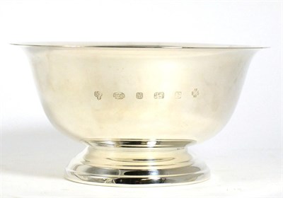 Lot 192 - A modern silver bowl, C J Vander, Sheffield 1999, plain with flared rim and on circular foot 20.5cm