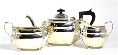 Lot 197 - A silver three piece tea service, S Blanckensee & Son, Chester and Birmingham, 1926, 27.5ozt (3)