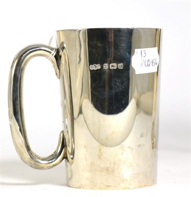 Lot 204 - A silver mug, Joseph Gloster Ltd, Birmingham 1912