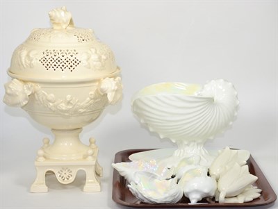 Lot 194 - Royal Creamware cocklepot and Wedgwood Nautilus lustre wares