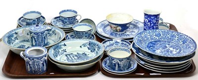 Lot 348 - 19th century and later Chinese export and other blue and white wares