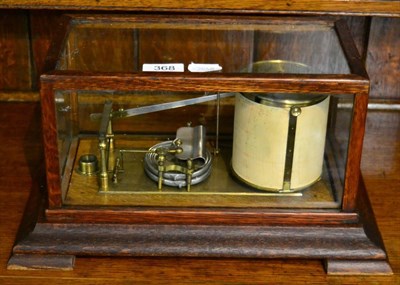 Lot 368 - An Edwardian oak cased barograph