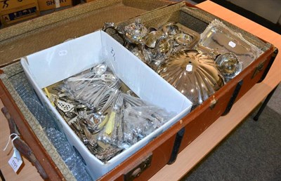 Lot 1101 - A quantity of assorted silver plated items, to include: a meat dome by Elkington, lacking...