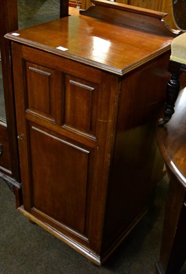 Lot 1226 - Late 19th century walnut music cabinet