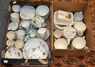 Lot 1001 - A large quantity of assorted dinner, tea and coffee wares, including Booth's Dragon pattern,...