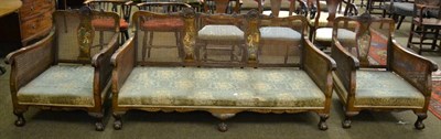 Lot 1271 - A Chinoiserie three piece bergere suite
