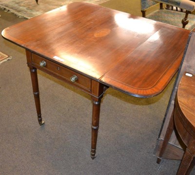 Lot 1341 - An inlaid Pembroke table
