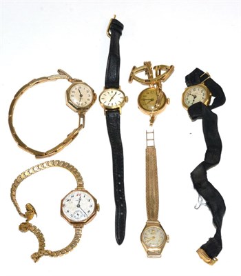 Lot 78 - Four lady's 9 carat gold wristwatches and two lady's 18 carat gold wristwatches