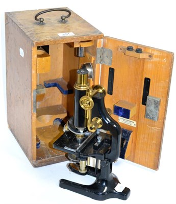 Lot 251 - A Zeiss microscope, cased