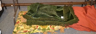 Lot 1120 - A pair of lined curtains and a curtain pole together with a chenille throw