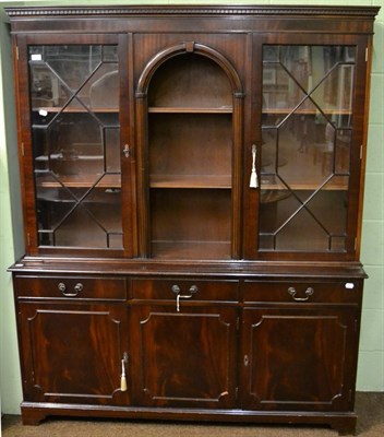 Lot 1188 - Reproduction mahogany bookcase