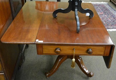 Lot 1264 - Victorian mahogany drop-leaf sofa table