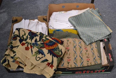 Lot 1326 - Assorted white cotton and linen sheets, napkins, embroidered textiles, gents dress shirts,...