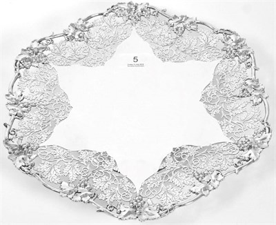 Lot 5 - A pierced silver pedestal dish/tazza, Atkin Bros, Sheffield 1947, shaped circular with fruiting...