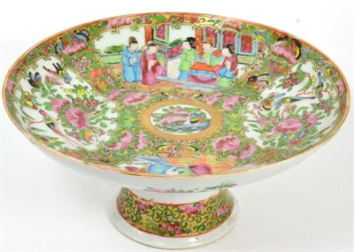 Lot 196 - A Chinese export Canton porcelain pedestal dish, circa 1900 (repair to rim)