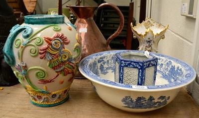 Lot 1000 - A Wedgwood Old Willow pattern blue and white wash bowl, Chinese blue and white pierced vase,...