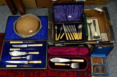 Lot 1003 - A Victorian seven piece Sheffield carving and serving set, leather cased, with assorted others (6)