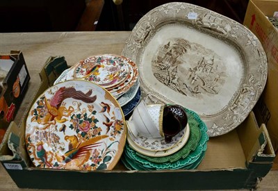 Lot 1006 - Eight assorted 19th century green-glaze leaf dishes and others including Brameld; five various 20th