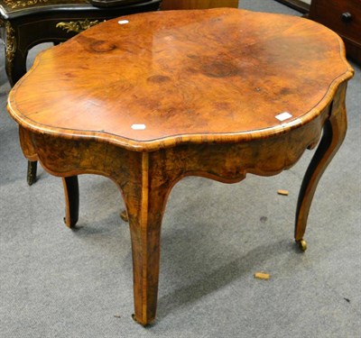 Lot 1319 - Early 20th century walnut veneered centre table