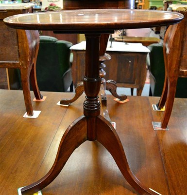 Lot 1391 - Late 19th century and later mahogany circular top occasional table