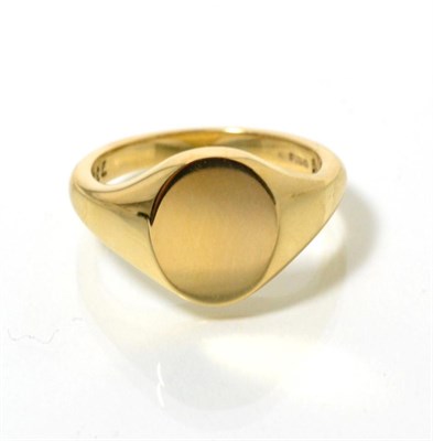 Lot 81 - A 9 carat gold signet ring, an oval plaque to a tapering shank, finger size S