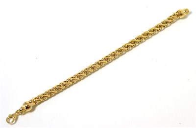 Lot 94 - A 9 carat gold heavy fox tail link bracelet, length 19cm