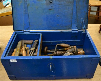 Lot 1079 - A box of assorted joiners tools