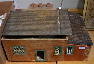 Lot 1121 - Triang dolls house and a box of furniture