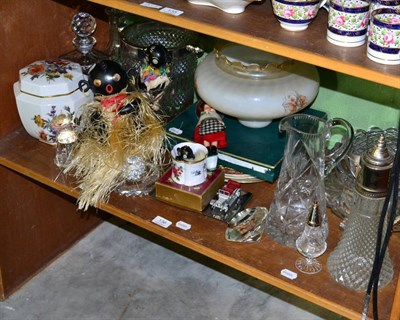 Lot 136 - A quantity of decorative ceramics and glass including Royal Crown Derby cake stand; collectors...