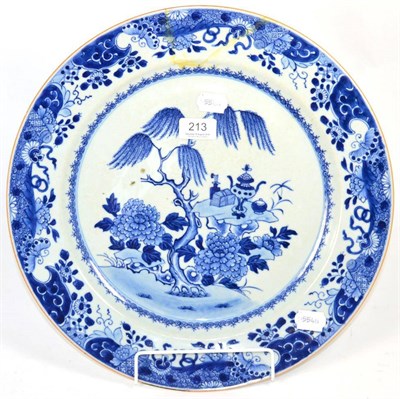 Lot 213 - A Chinese blue and white porcelain charger, Qianlong period, floral decoration and border