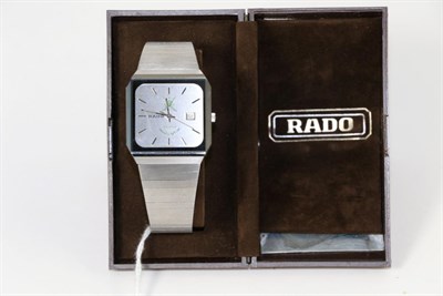 Lot 277 - A Rado wristwatch with Rado box