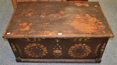 Lot 1162 - A 19th century painted pine blanket box with floral decoration