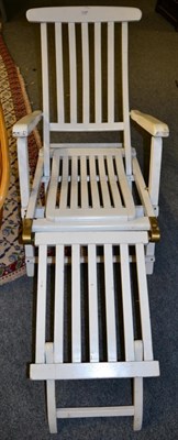 Lot 1182 - A white painted folding steamer chair