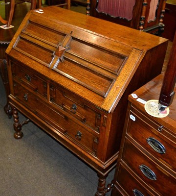 Lot 1221 - A 1920s/30s oak bureau