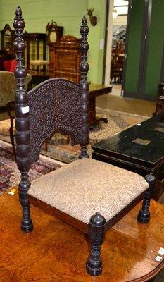 Lot 1271 - A late 19th century carved prayer/kneeling chair