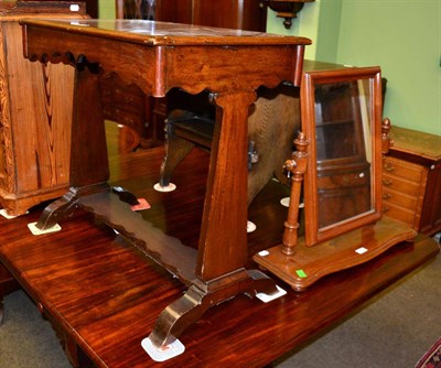 Lot 1290 - A rectangular top occasional table and a mahogany table mirror (2)