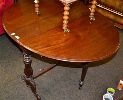 Lot 1323 - A Victorian mahogany Sutherland table