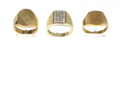 Lot 77 - A 9 carat gold diamond signet ring, a rectangular cluster of round brilliant cut diamonds, to a...