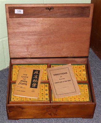 Lot 126 - A boxed Mahjong set